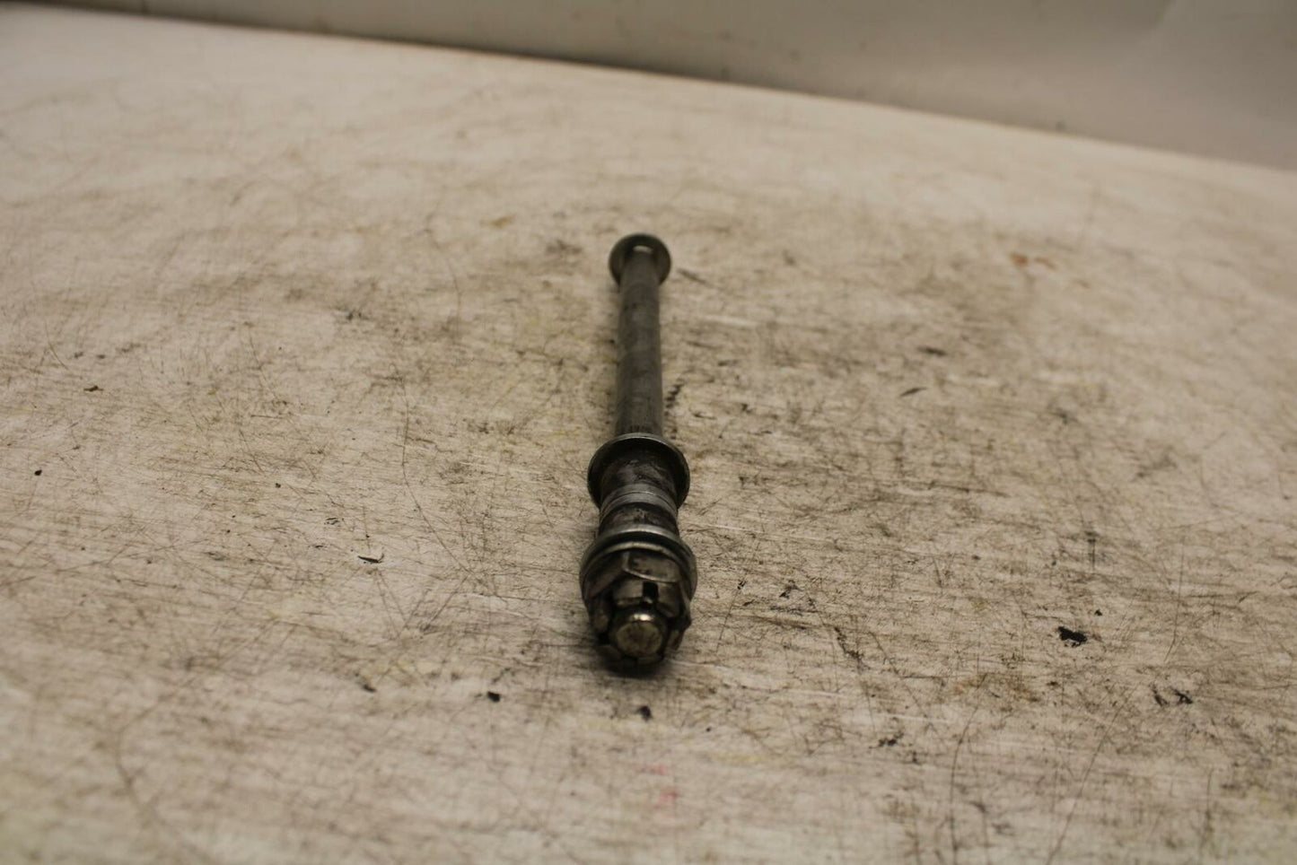 12-13 KAWASAKI EX300 NINJA FRONT WHEEL RIM AXLE PIVOT BOLT BB373