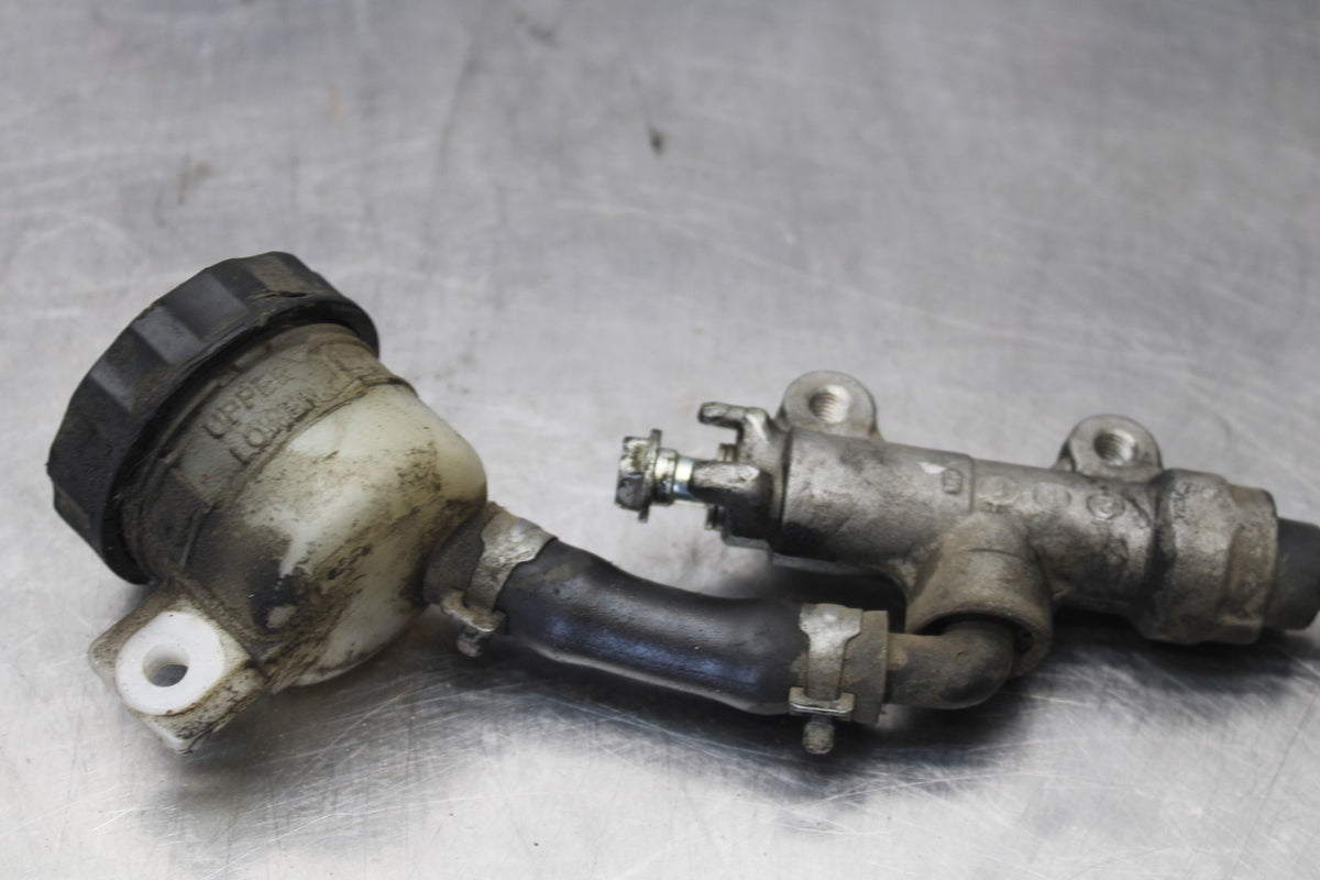 03 KAWASAKI VULCAN 1600 REAR BACK BRAKE MASTER CYLINDER W RESERVOIR BB865