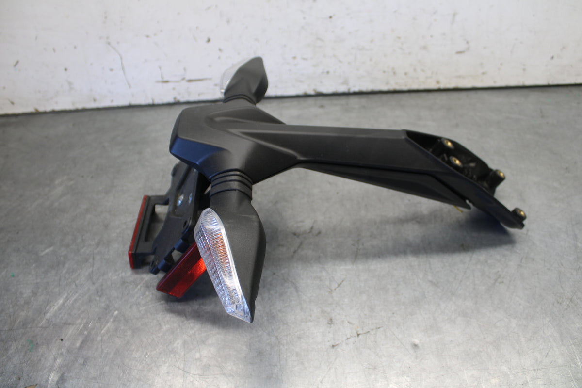 12-15 DUCATI 1199 PANIGALE REAR BACK FENDER MUD GUARD BB699