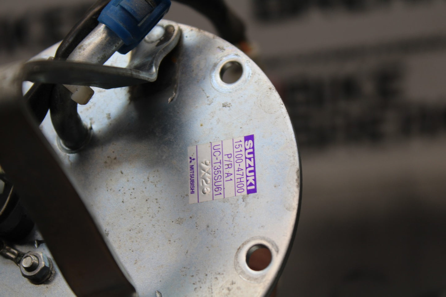 09-16 SUZUKI GSXR1000 FUEL PUMP GAS PETROL SENDER UNIT BB439