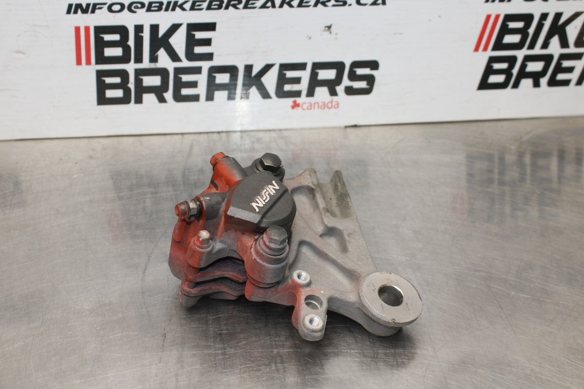 13-15 HONDA CBR500R REAR BACK BRAKE CALIPER W MOUNT BRACKET BB834