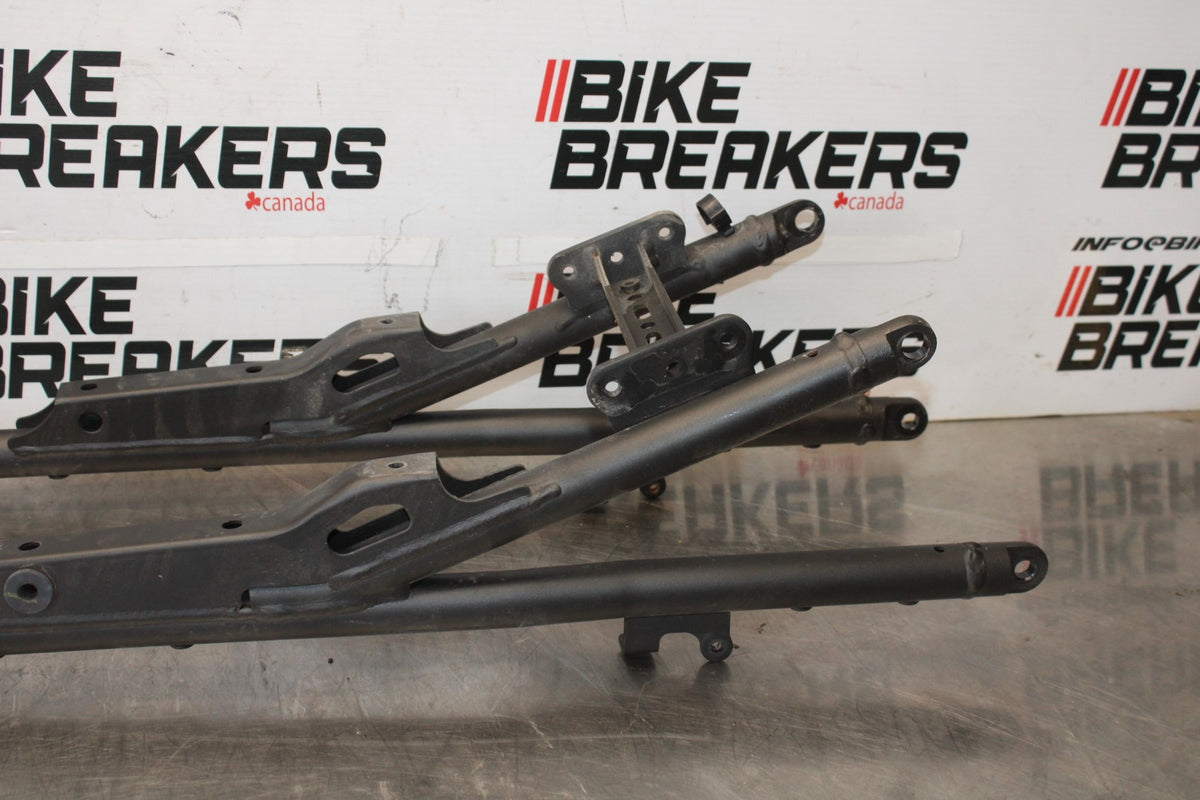 15-17 YAMAHA FJ09 REAR SUBFRAME BACK SUB FRAME BB906