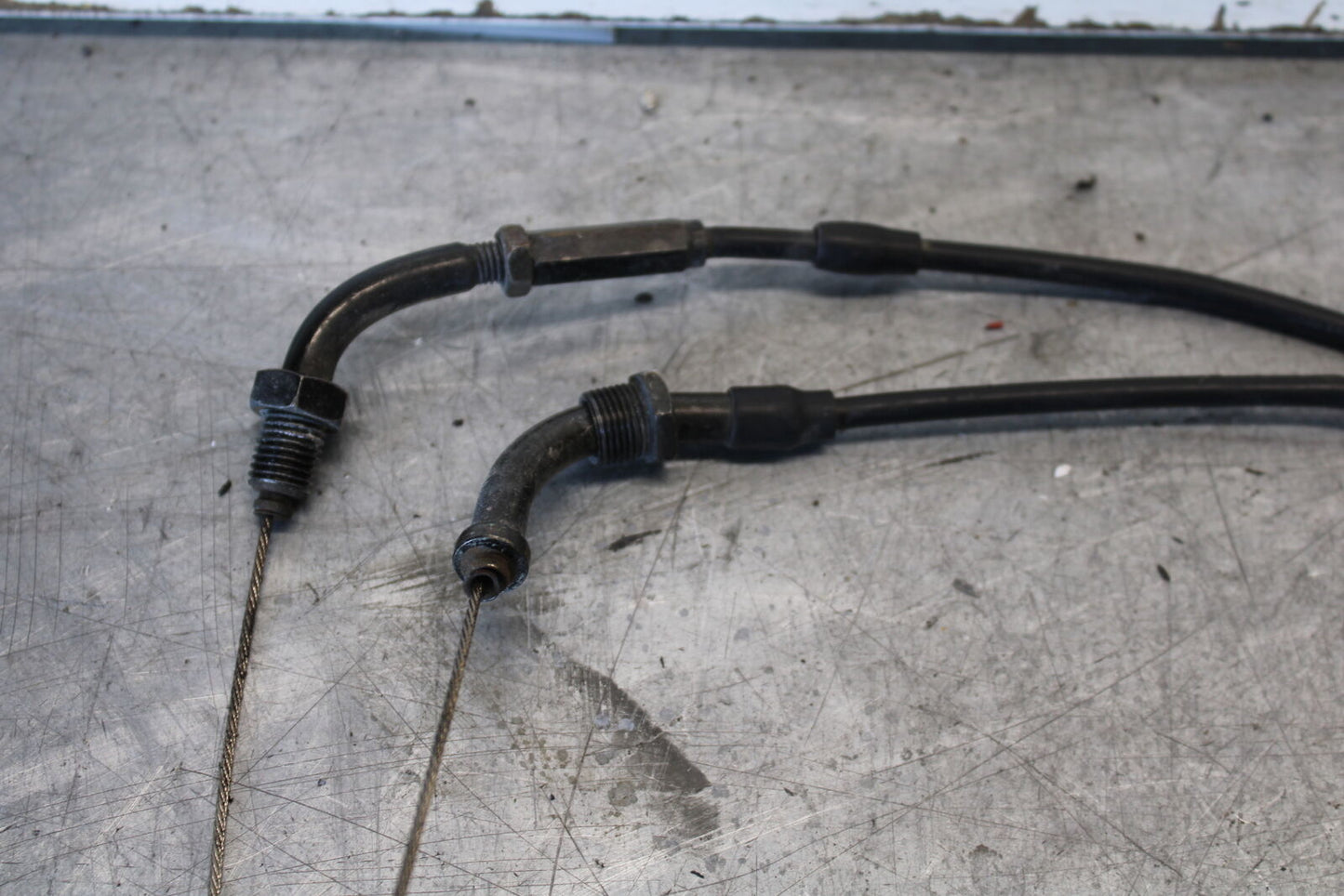 03-04 HONDA CBR600RR THROTTLE CABLES LINES 17910-MBW-D20 17920-MBW-D20 BB661