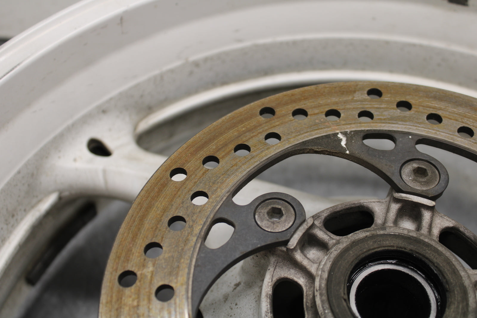 08-10 SUZUKI GSXR 600 REAR WHEEL BACK RIM BB753