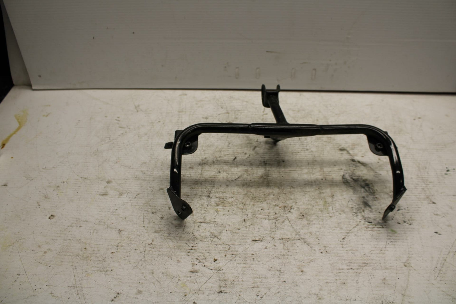 90-07 KAWASAKI ZZR 250 UPPER FAIRING MIRROR GAUGES STAY BRACKET BB298