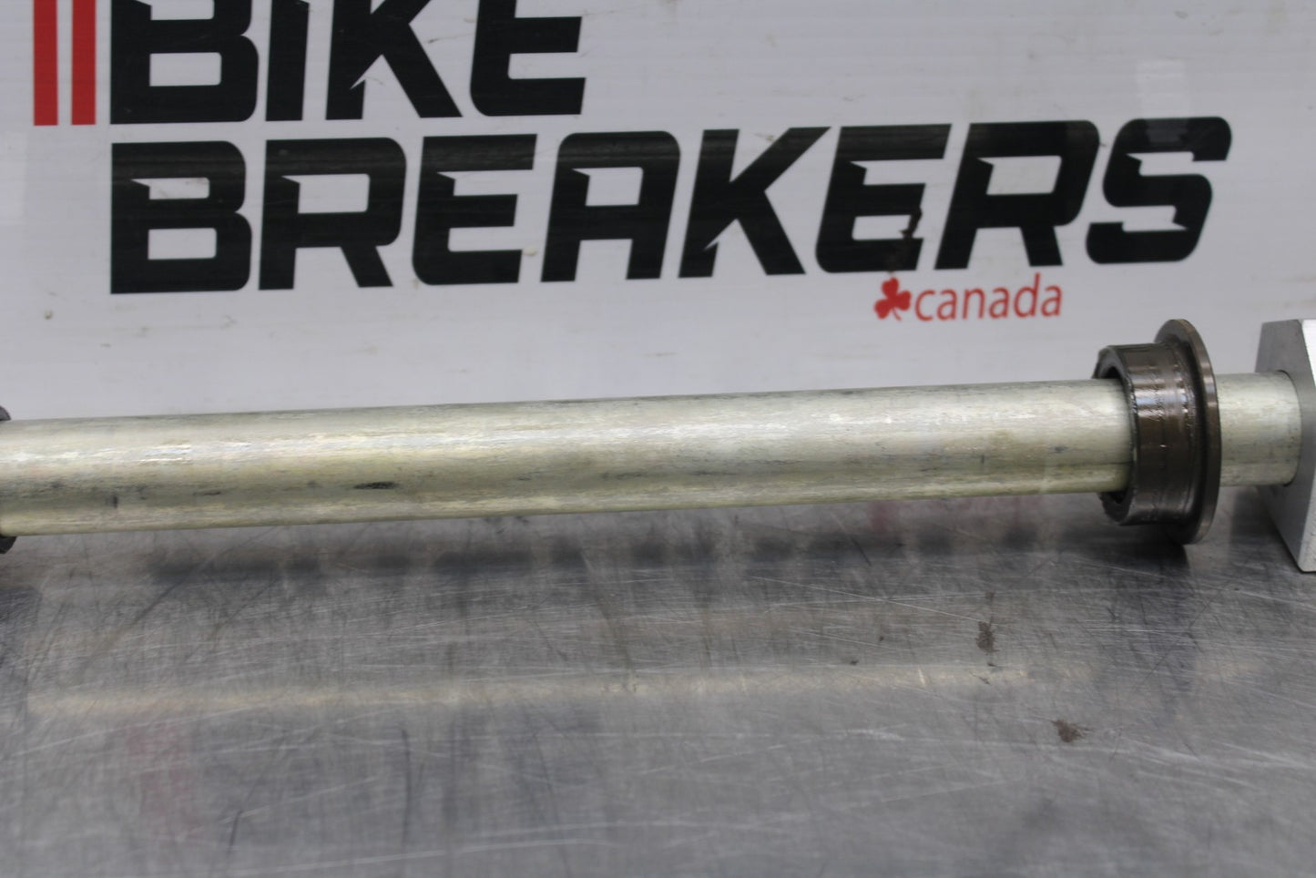 23-24 KAWASAKI NINJA ZX14R REAR AXLE BACK WHEEL RIM PIVOT BOLT AXEL BB764