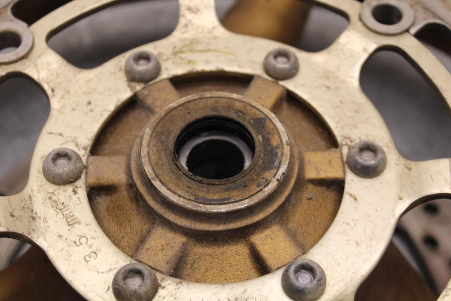 2006 Honda CBR600F4i FRONT LEFT RIGHT BRAKE ROTORS DISCS AND RIM WHEEL BB567