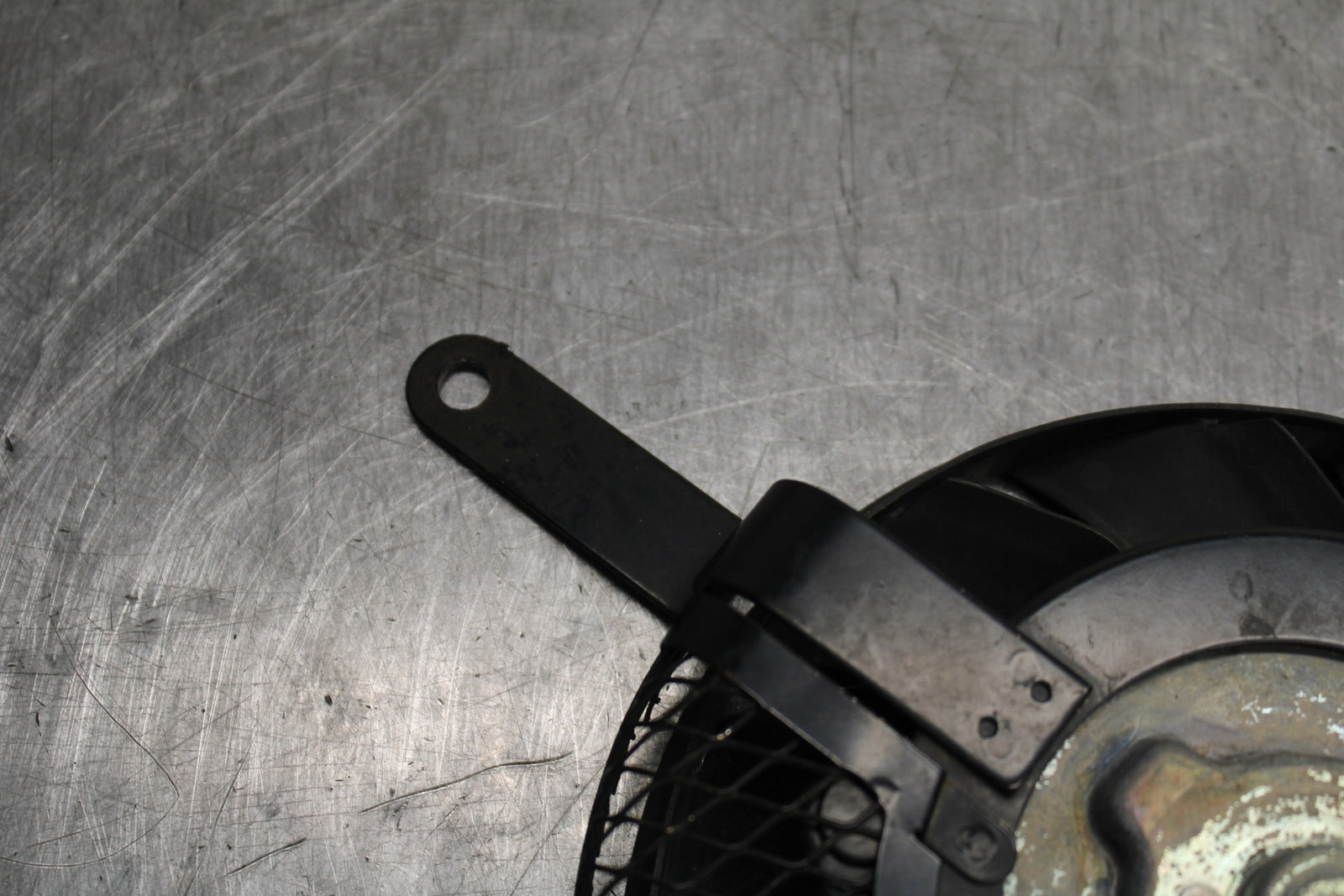 08-10 SUZUKI GSXR 600 ENGINE RADIATOR COOLING FAN BB130