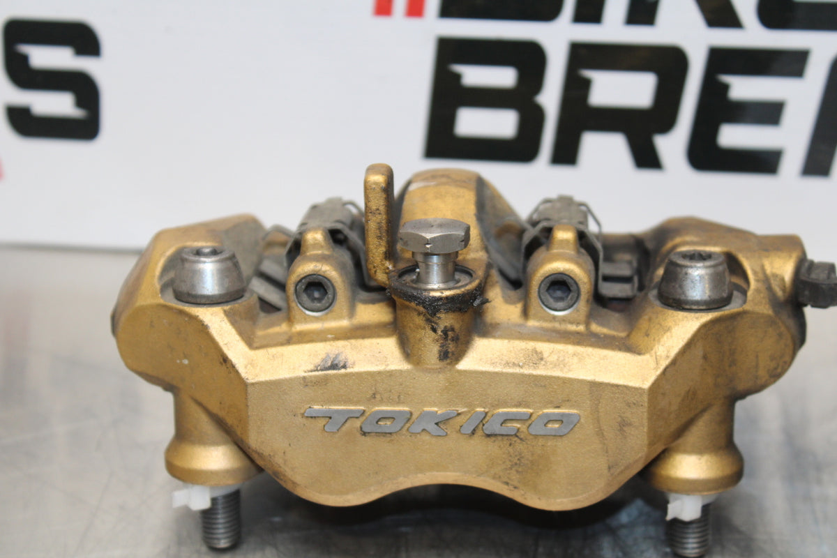 04-05 KAWASAKI NINJA ZX10R RIGHT LEFT FRONT BRAKE CALIPER SET  BB163