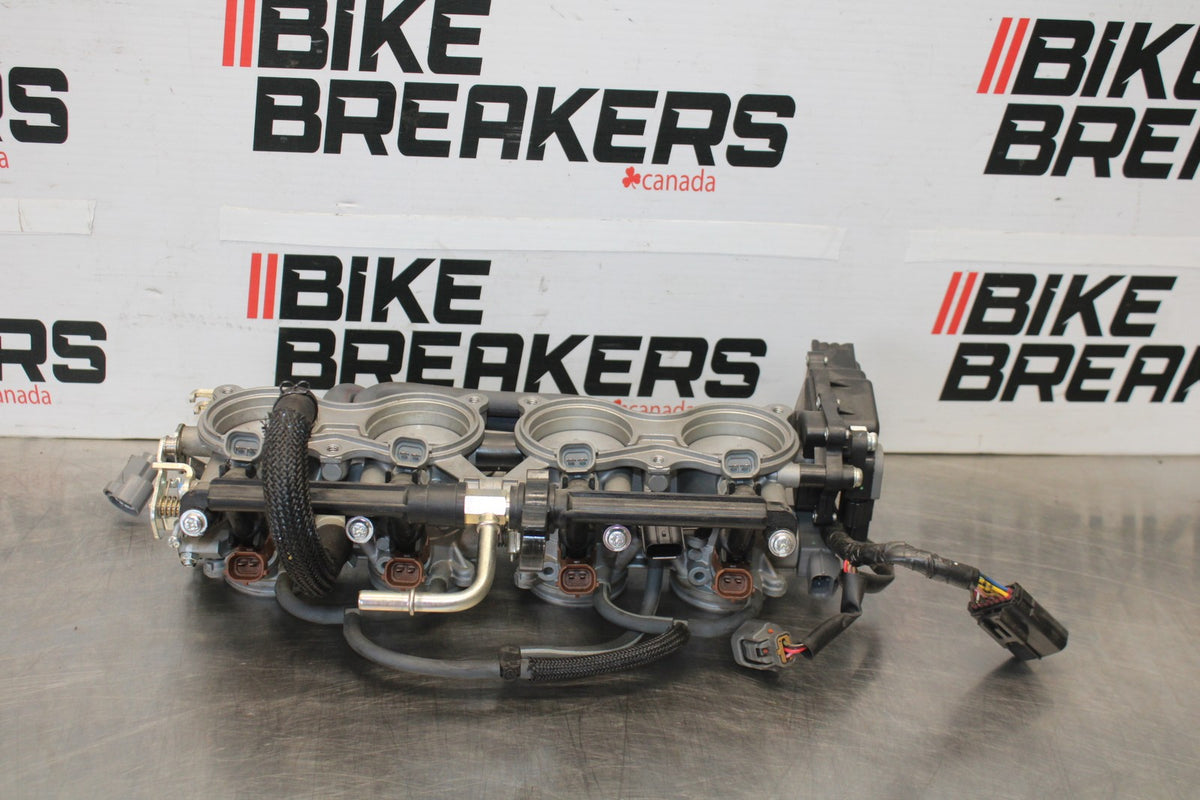 08-10 SUZUKI GSXR 600 MAIN FUEL INJECTORS / THROTTLE BODIES BB765