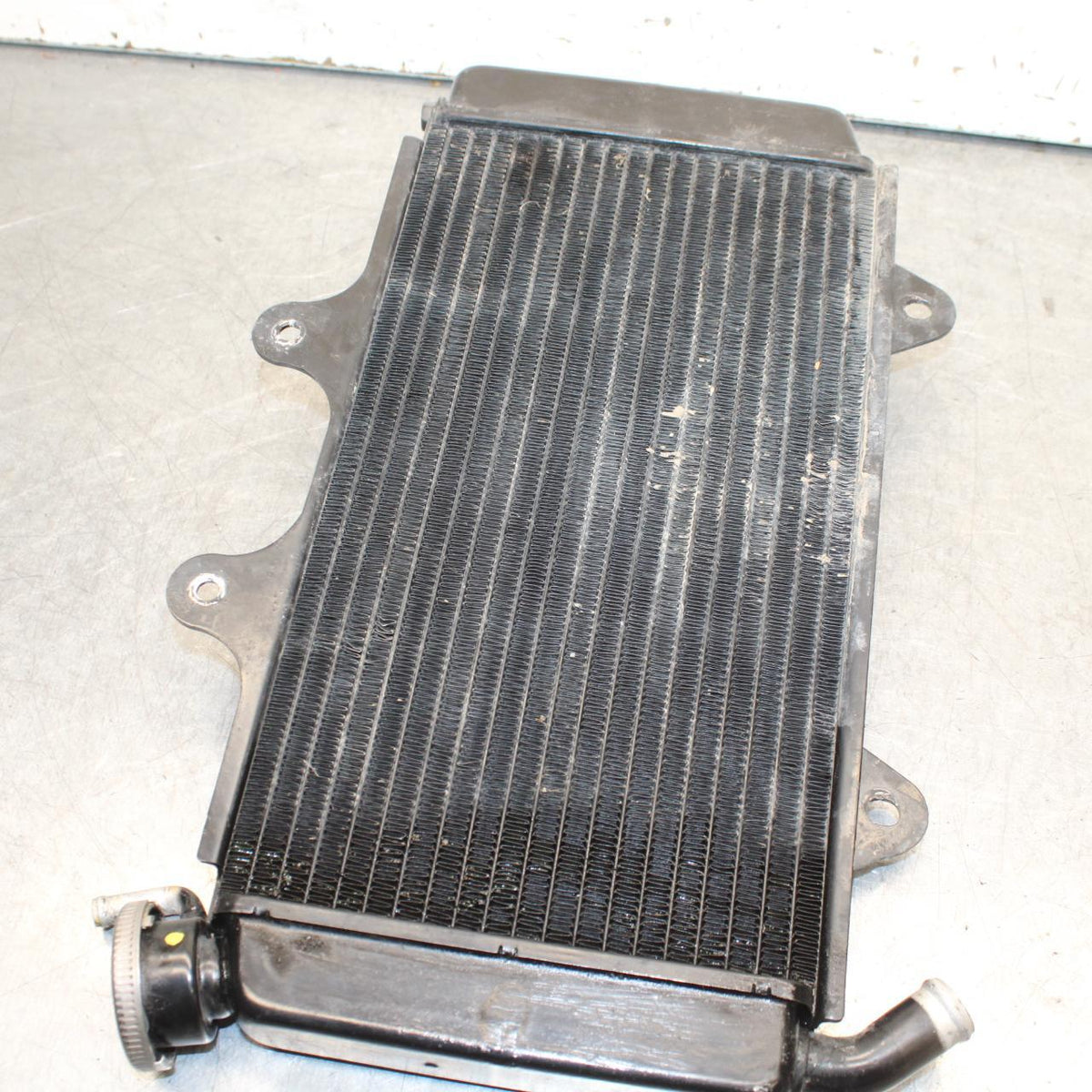 16-24 KTM 390 RC ENGINE RADIATOR MOTOR COOLER COOLING RADIATER BB648