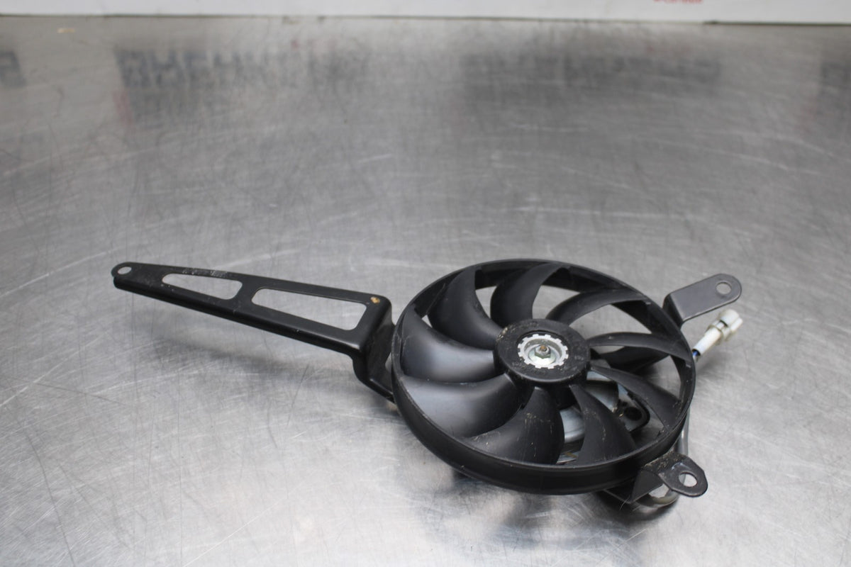 11-15 KAWASAKI NINJA ZX10R ENGINE RADIATOR COOLING FAN BB840