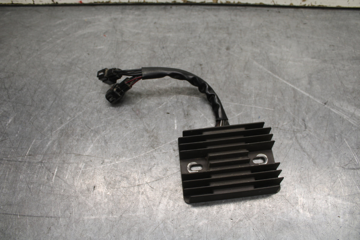 08-10 SUZUKI GSXR 600 RECTIFIER VOLTAGE REGULATOR  BB721