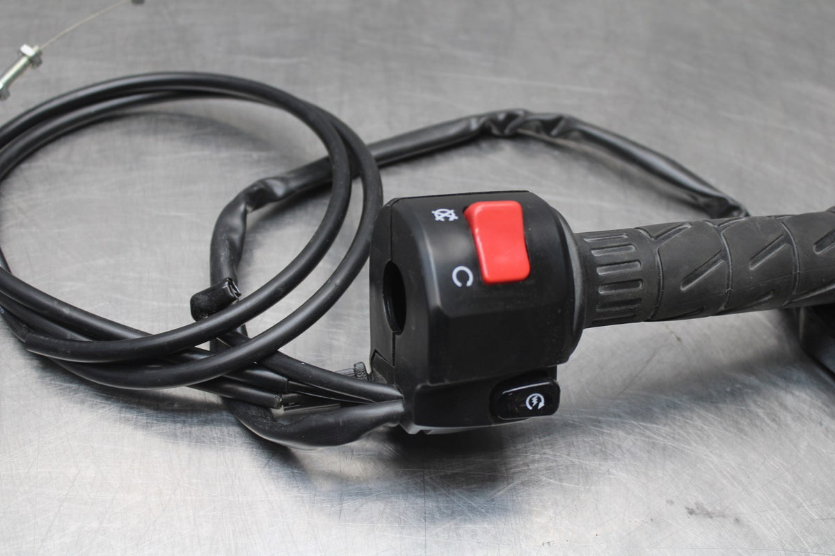 13-17 KAWASAKI NINJA 300 RIGHT CLIP ON HANDLE KILL OFF START SWITCHES BB189