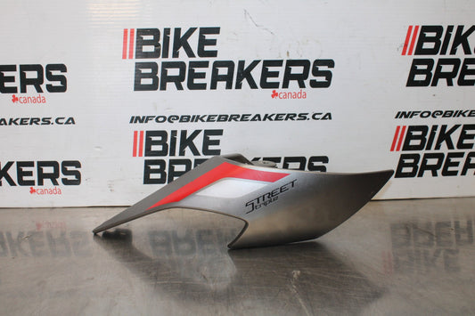 20 TRIUMPH STREET TRIPLE 765 RIGHT REAR BACK TAIL FAIRING COWL SHROUD BB864