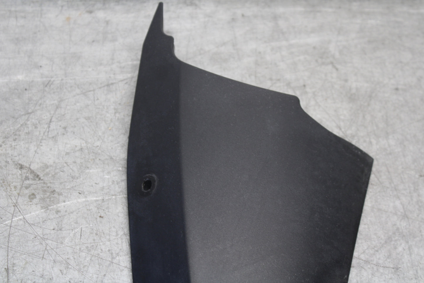 08-16 YAMAHA YZF R6 LEFT FRONT DUCT COVER PANEL COWL 13S-2837L-00-00 BB665