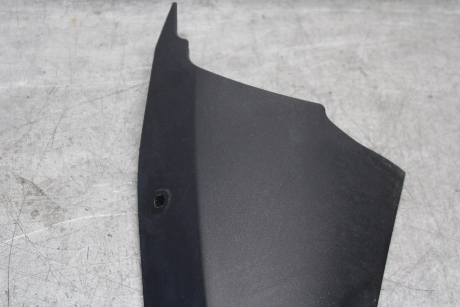 08-16 YAMAHA YZF R6 LEFT FRONT DUCT COVER PANEL COWL 13S-2837L-00-00 BB665
