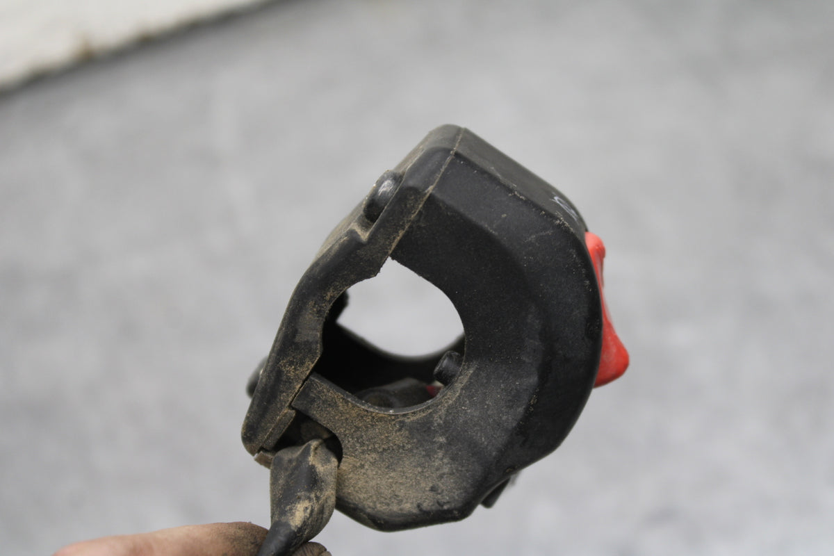 07-08 YAMAHA YZF R1 RIGHT CLIP ON HANDLE KILL OFF START SWITCH SWITCHES BB724