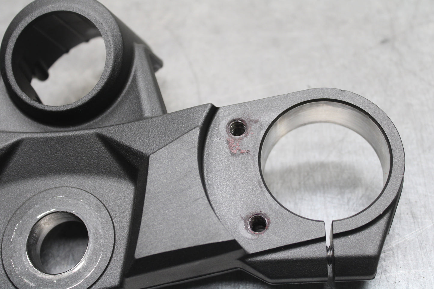 12-25 KAWASAKI NINJA ZX14R FORKS UPPER TRIPLE TREE CLAMP BB757