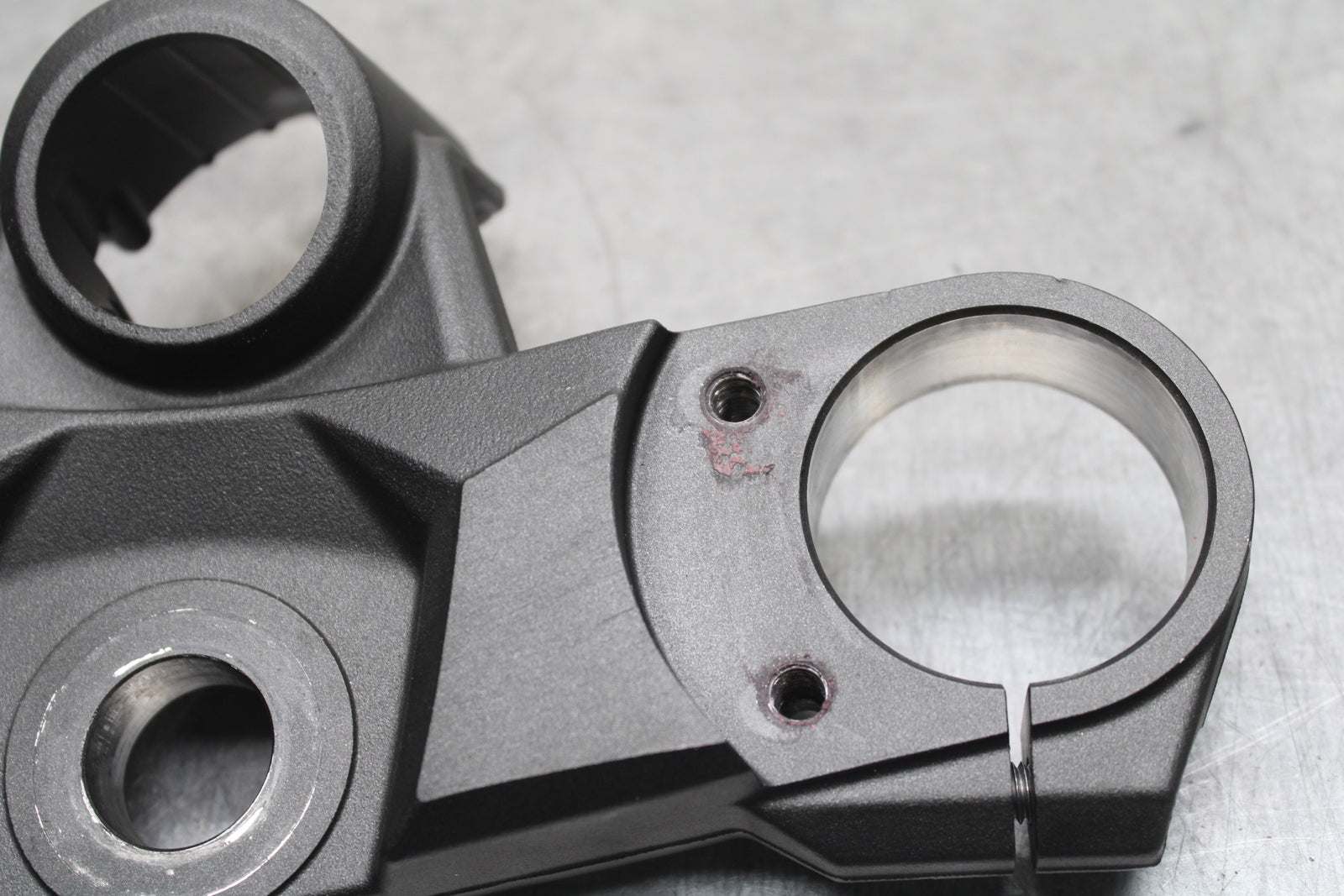 12-25 KAWASAKI NINJA ZX14R FORKS UPPER TRIPLE TREE CLAMP BB757