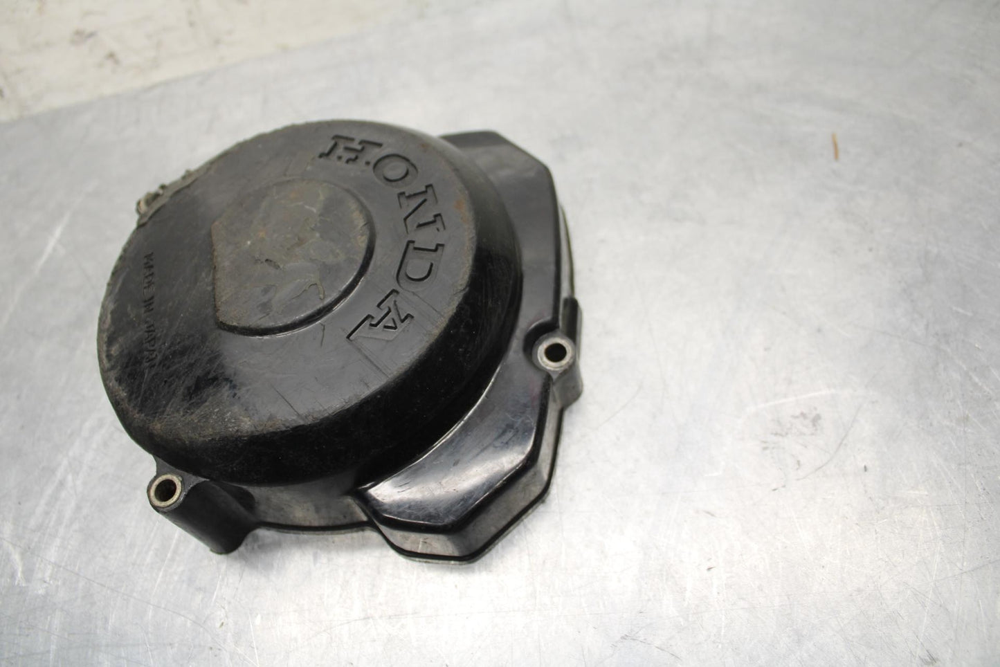 85-88 HONDA NS400R NC19 NSR400 NS400RG STATOR MAGNETO ALTERNATOR  COVER BB32