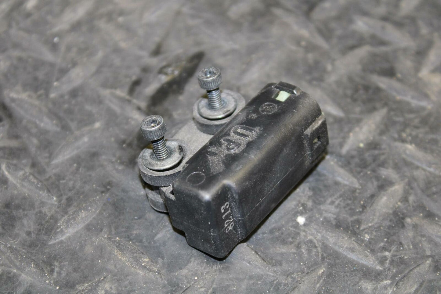 08-16 YAMAHA YZF R6 R6R 2C0 TIP OVER BANK ANGLE CRASH SENSOR SWITCH  BB178