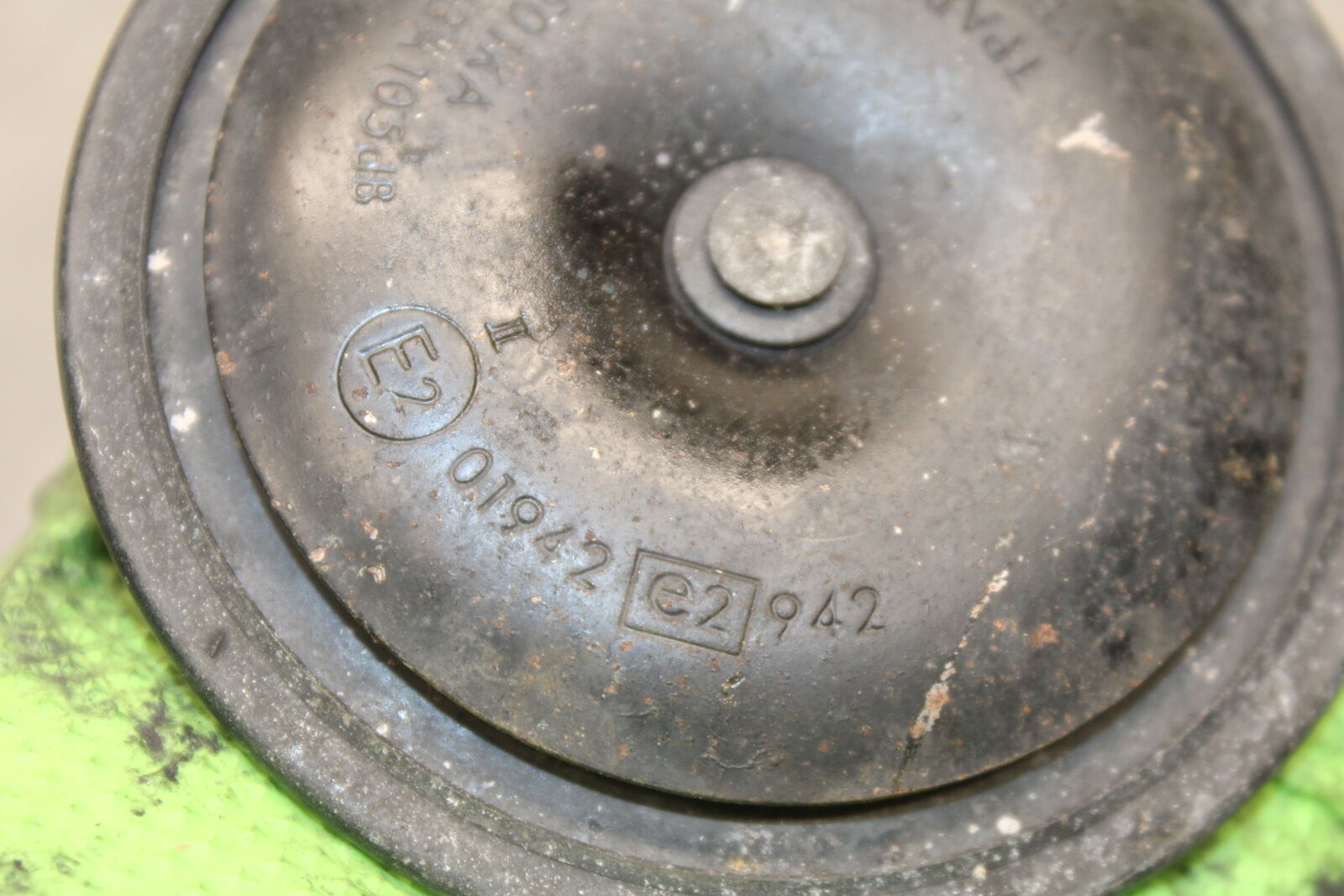 12-13 KAWASAKI Z1000 HORN SIGNAL BB743