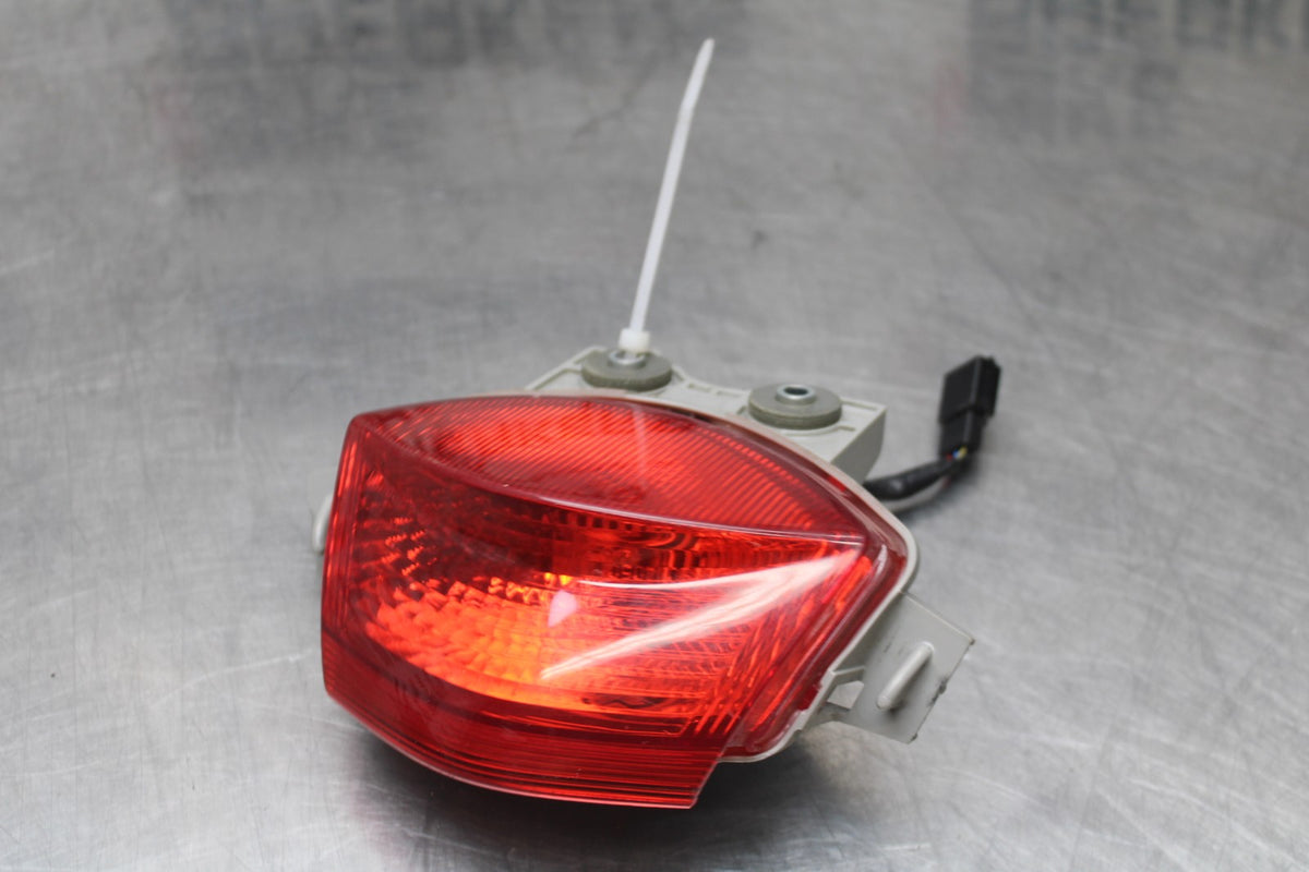 06 KAWASAKI NINJA 650 EX650 REAR TAIL TAILLIGHT BACK BRAKE LIGHT BB823