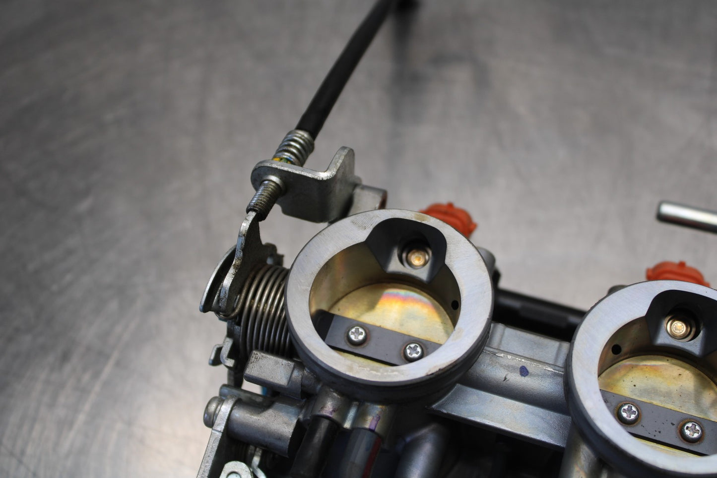 21-23 KAWASAKI NINJA ZX6R MAIN FUEL INJECTORS / THROTTLE BODIES BB179