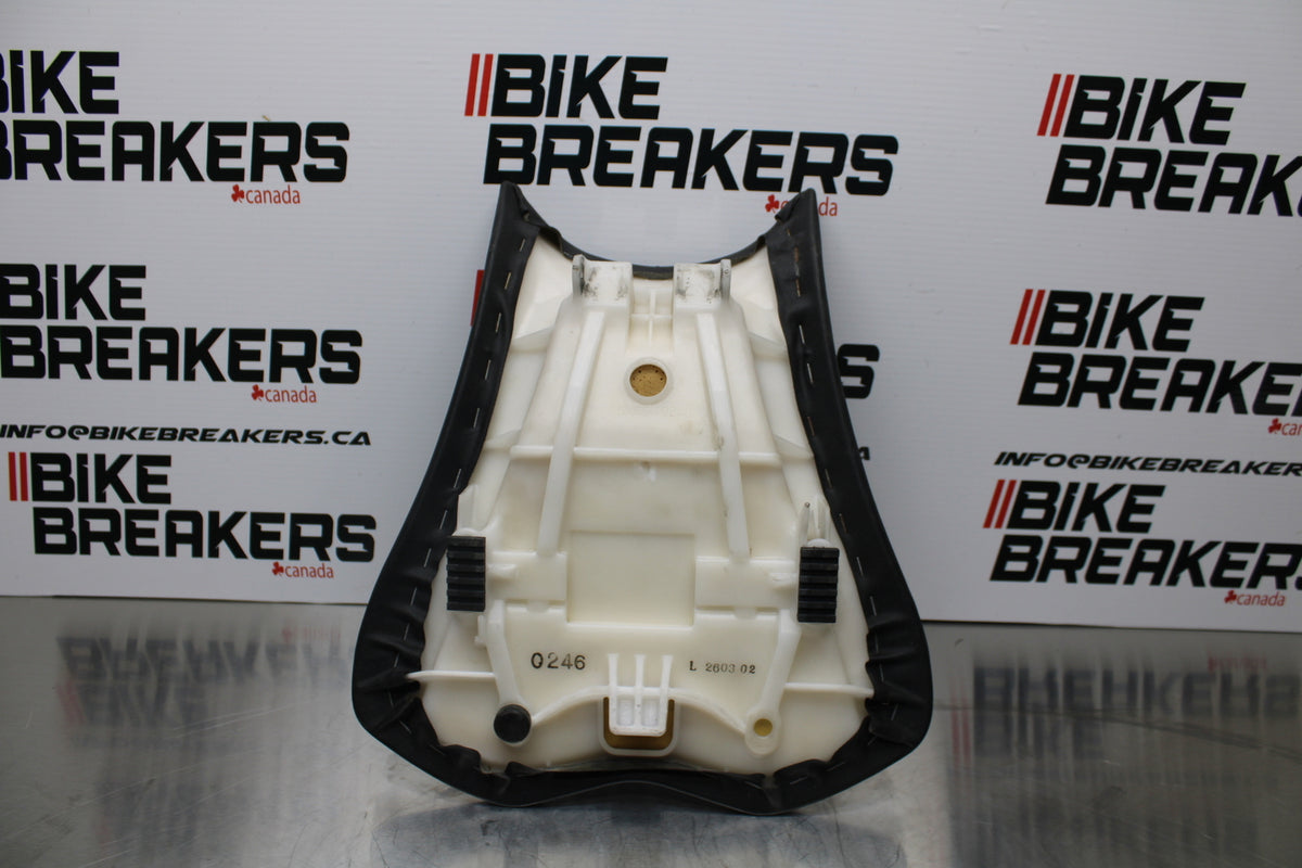 13-17 KAWASAKI NINJA ZX6R ZX636 ABS FRONT DRIVERS SEAT PAD SADDLE PILLION BB143