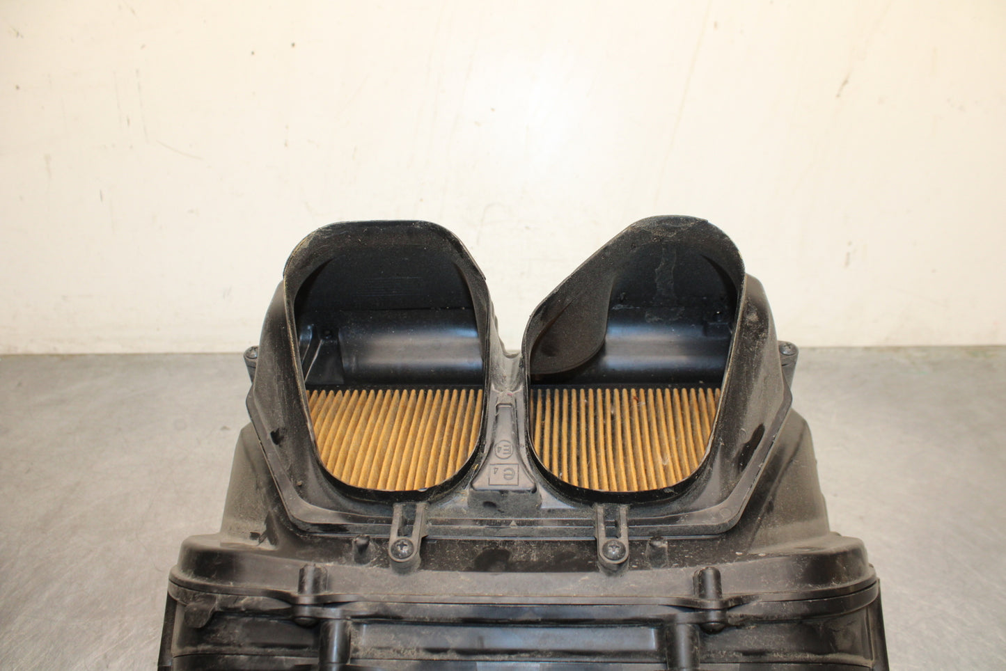 09 HONDA CBR600RR AIRBOX AIR INTAKE FILTER BOX BB760