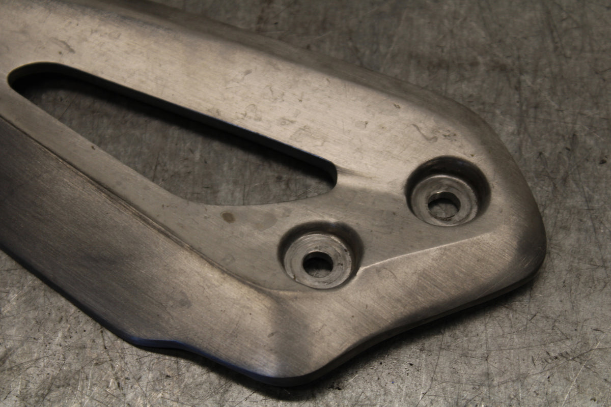 19-21 TRIUMPH SPEED TWIN 1200 LEFT REARSET REAR SET HEEL GUARD COVER  BB653