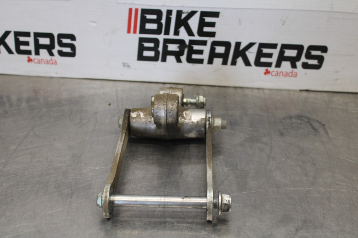 07 SUZUKI BOULEVARD M50 REAR BACK SHOCK LINK DOG BONE BB897