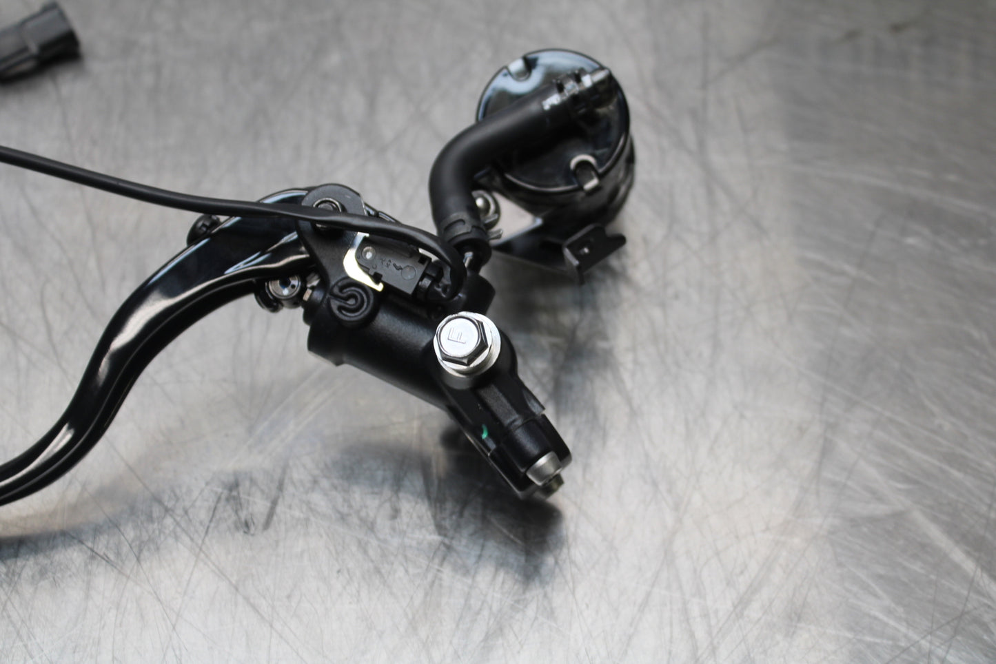 23-24 KAWASAKI NINJA ZX14R NEW!! FRONT BRAKE MASTER CYLINDER w/ LEVER BB153