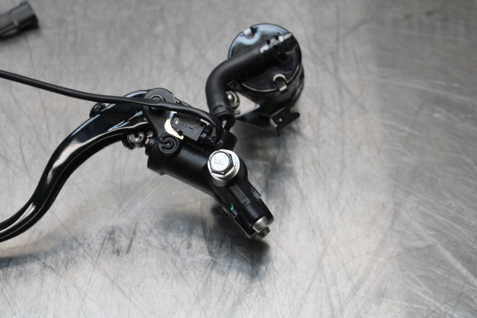 23-24 KAWASAKI NINJA ZX14R NEW!! FRONT BRAKE MASTER CYLINDER w/ LEVER BB153