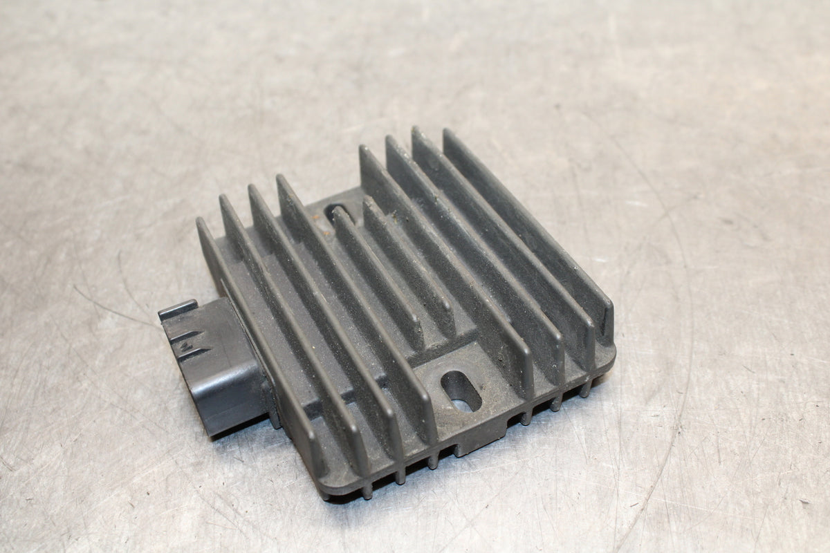 06-07 YAMAHA V STAR 1100 RECTIFIER VOLTAGE REGULATOR BB124