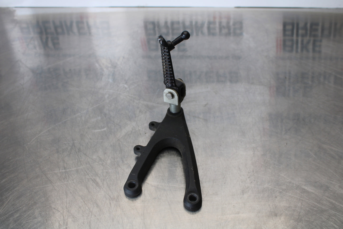 07-08 YAMAHA YZF R1 LEFT REARSET REAR SET DRIVER FOOT PEG REST STOP BB160