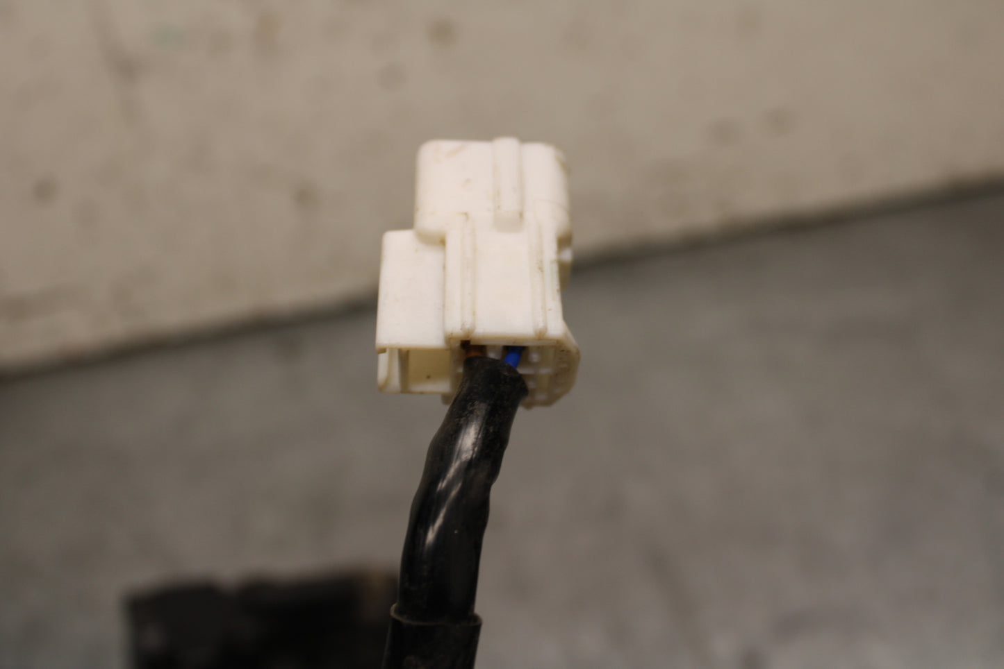 23 KAWASAKI NINJA ZX6R 636 IGNITION LOCK NO KEY BB609