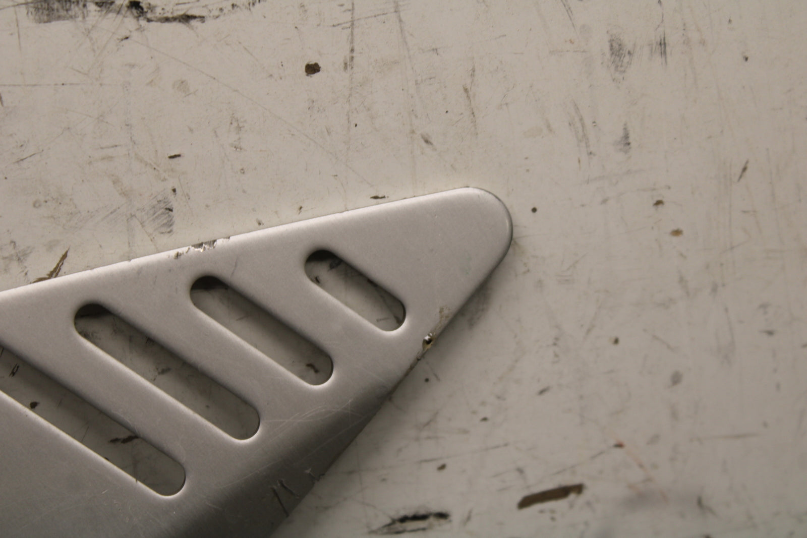 13-17 KAWASAKI NINJA ZX6R ZX636E LEFT REARSET REAR SET DRIVER FOOT PEG BB735