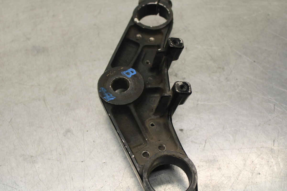 84-86 KAWASAKI GPZ900 FORKS UPPER TRIPLE TREE CLAMP BB84