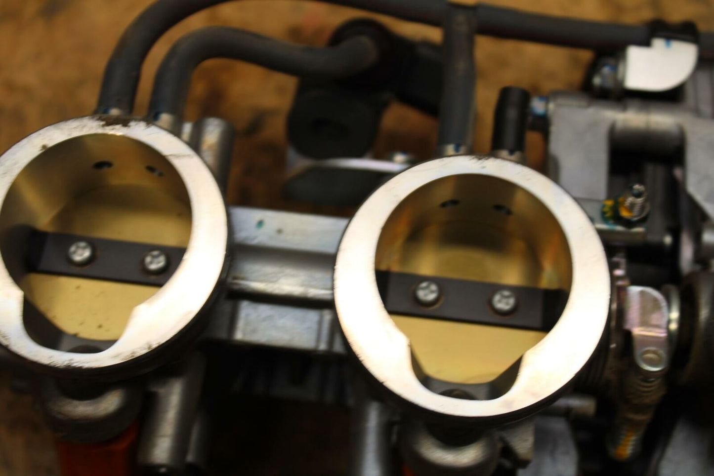 13-18 KAWASAKI NINJA ZX6R MAIN FUEL INJECTORS / THROTTLE BODIES BB342