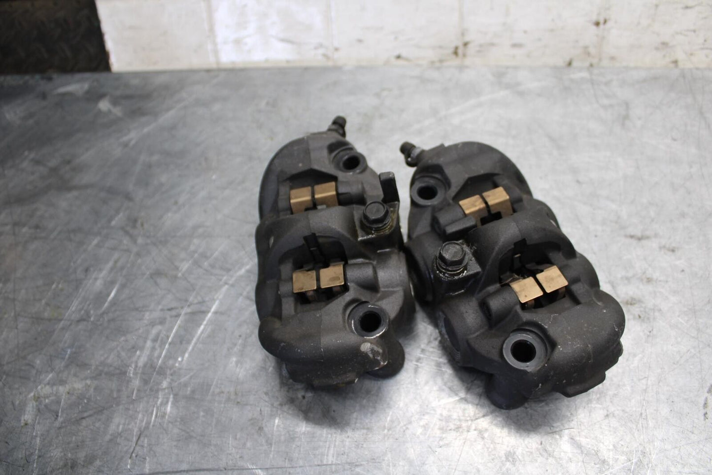 2008 Kawasaki Ninja ZX10R ZX1000E RIGHT LEFT FRONT BRAKE CALIPER SET PAIR BB524