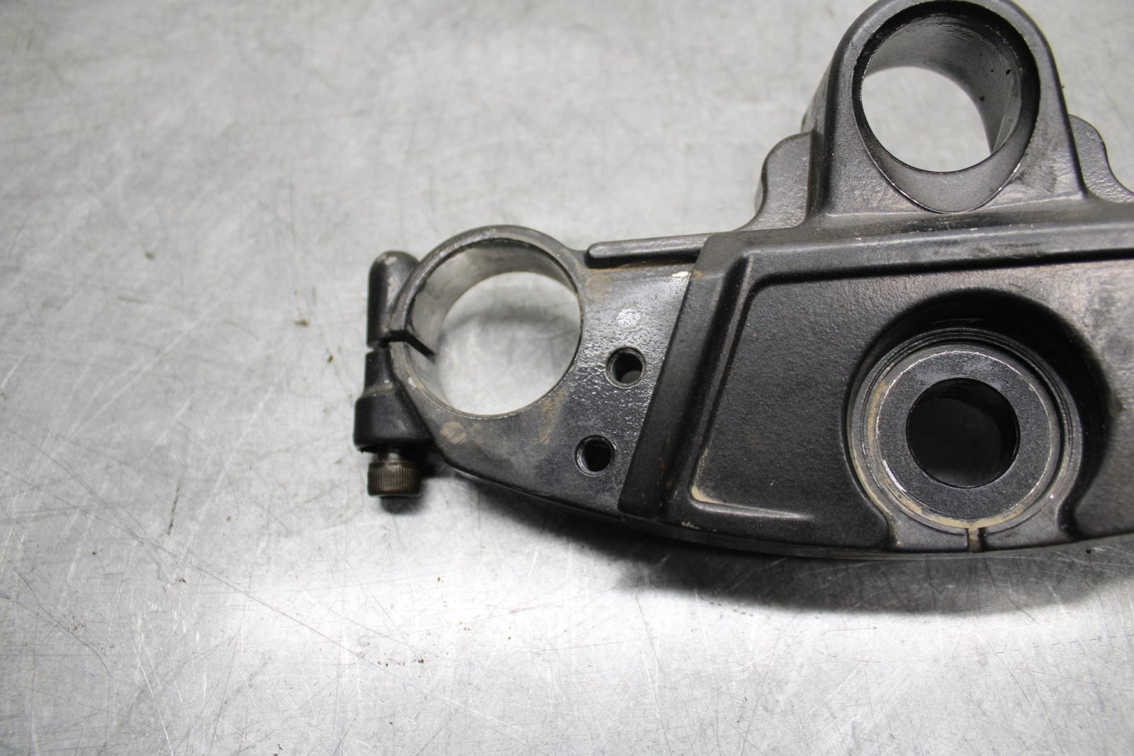 2001 Kawasaki Ninja ZX6 ZX600E FORKS UPPER TRIPLE TREE CLAMP BB547