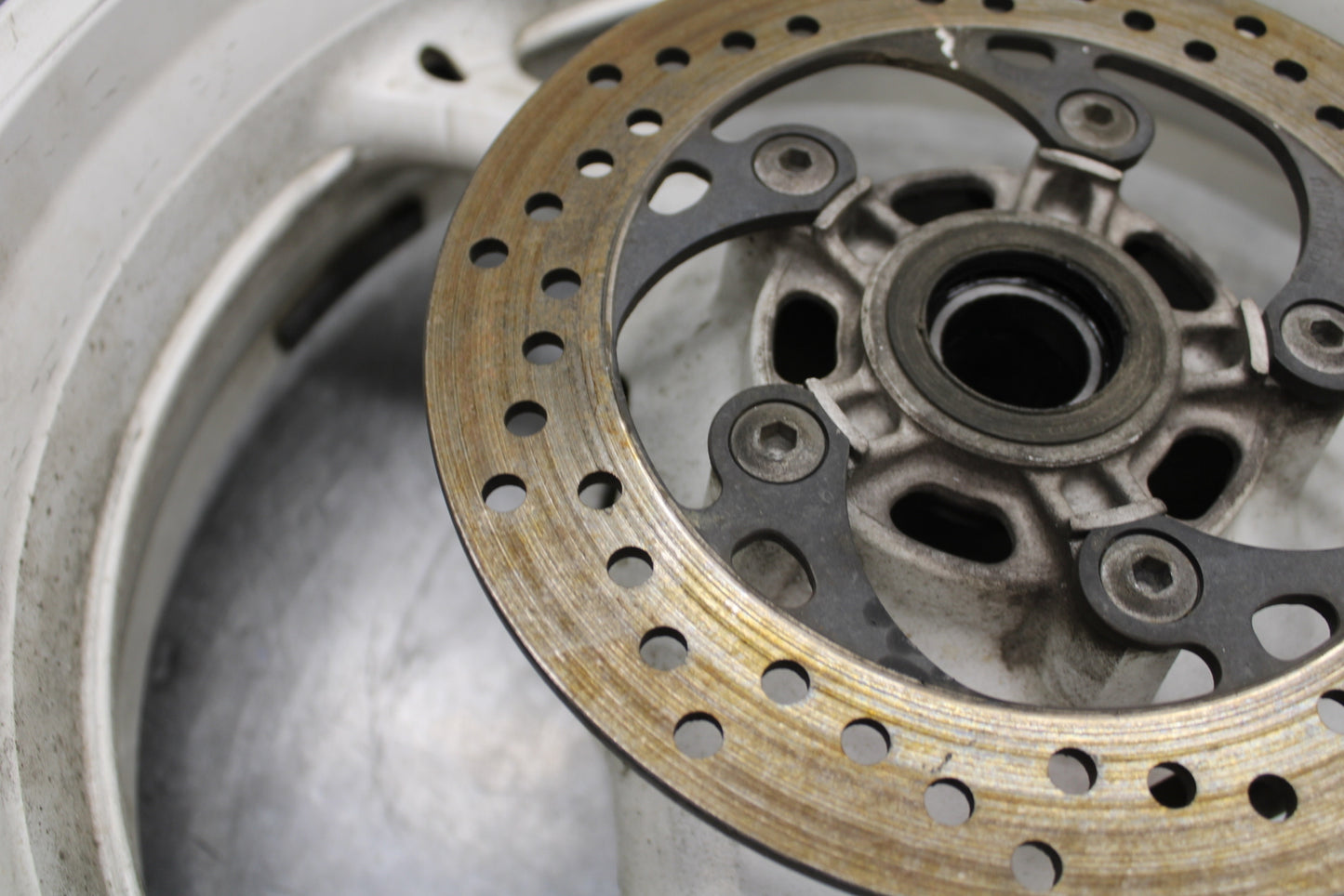 08-10 SUZUKI GSXR 600 REAR WHEEL BACK RIM BB753