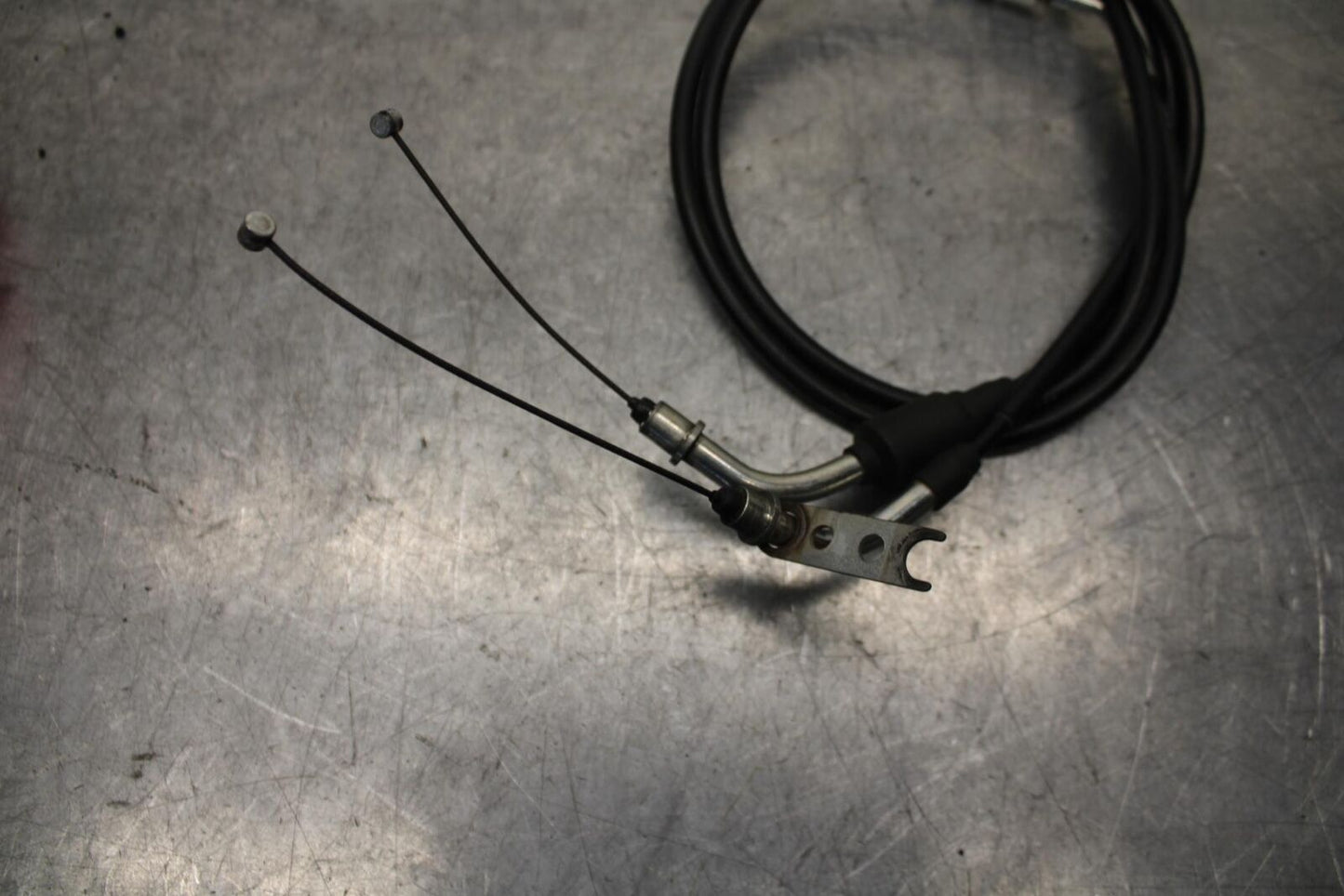 08-10 SUZUKI GSXR 600 750 THROTTLE CABLES LINES BB101