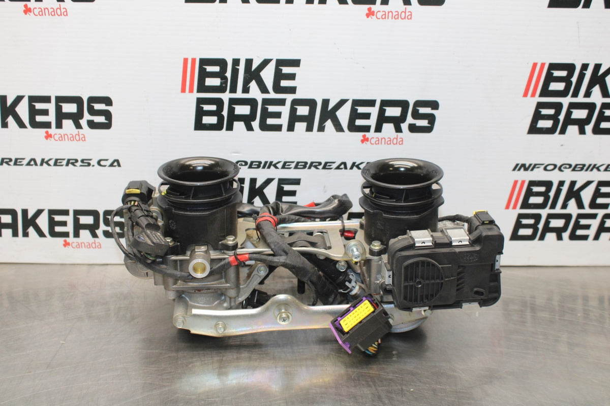 08 APRILIA SHIVER 750 MAIN FUEL INJECTORS / THROTTLE BODIES BB551