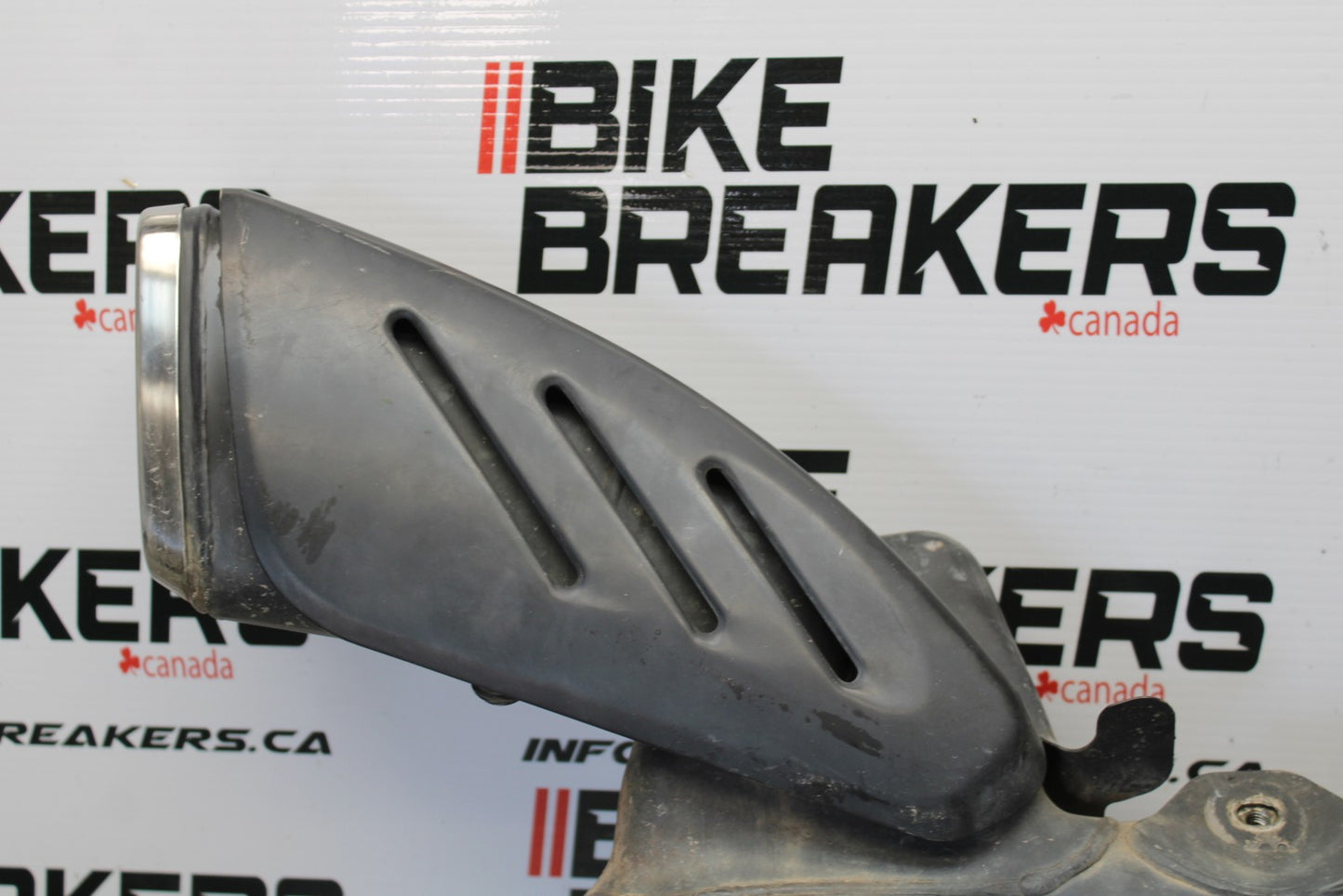 06-07 SUZUKI GSXR 600 EXHAUST PIPE MUFFLER SLIP ON CAN SILENCER BB170