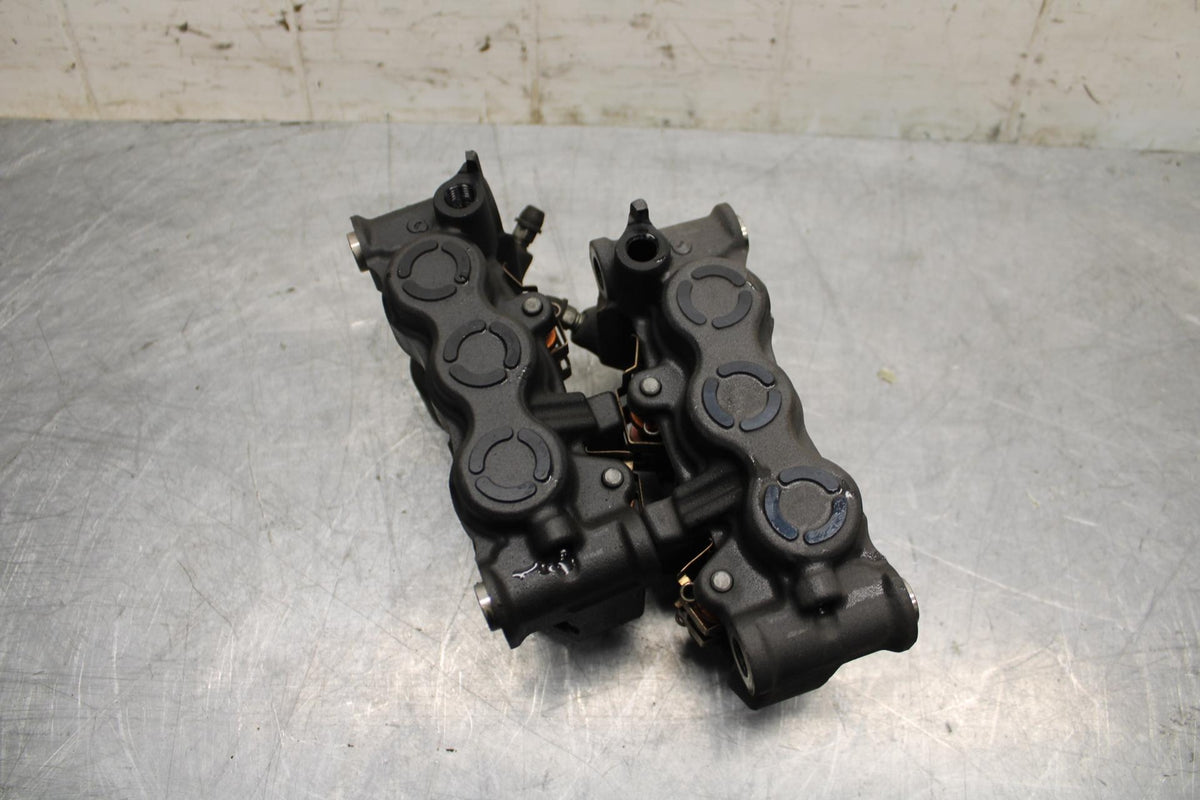 07-08 YAMAHA YZF R1 RIGHT LEFT FRONT BRAKE CALIPER SET PAIR CALIPERS BB483