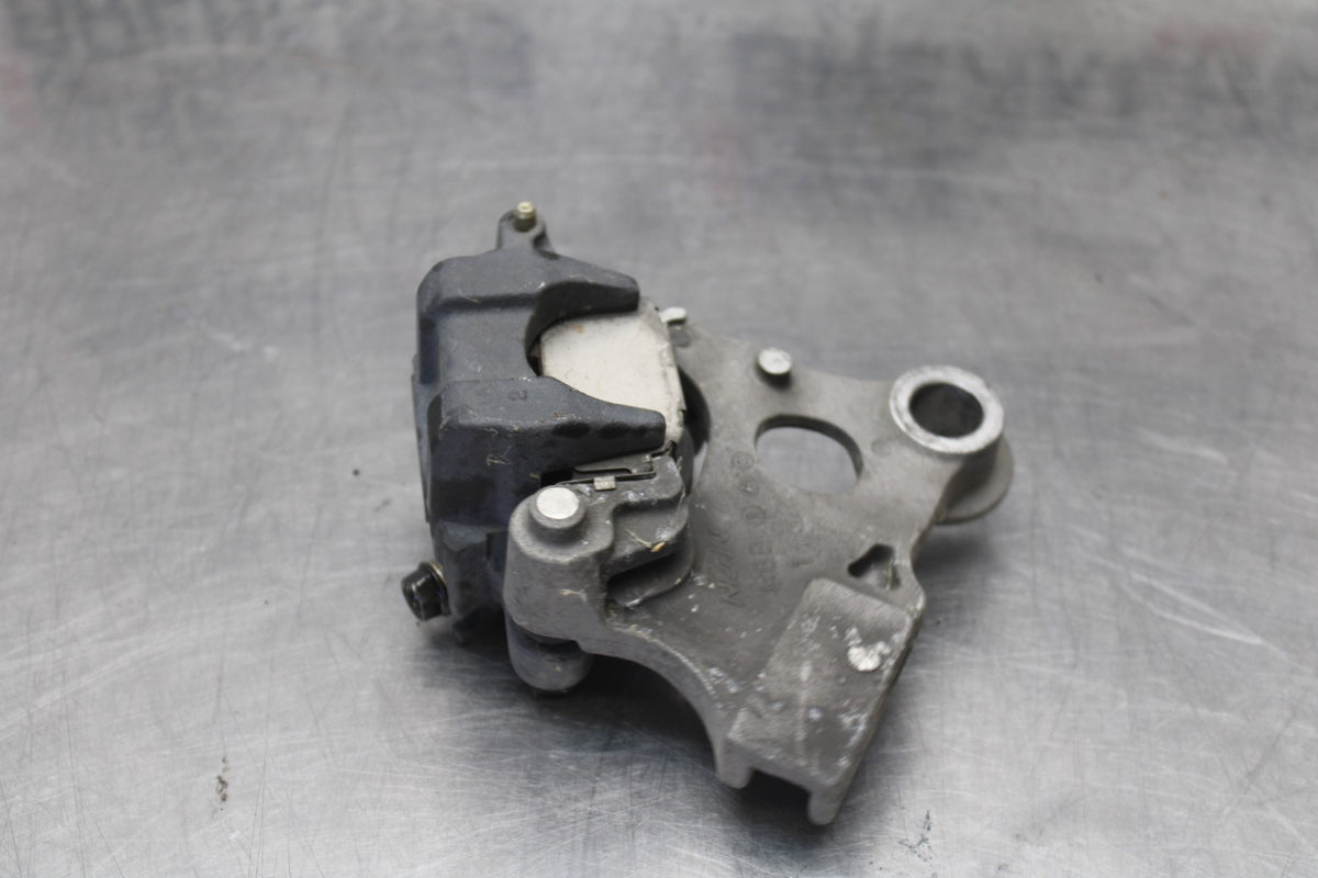 98-05 HONDA SUPER HAWK 1000 VTR1000F REAR BACK CALIPER W MOUNT BRACKET BB924