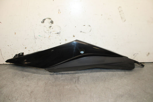 19-24 YAMAHA R3 LEFT REAR BACK TAIL FAIRING COWL SHROUD BB736
